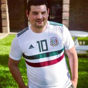 Meet your Posher, Jonathan